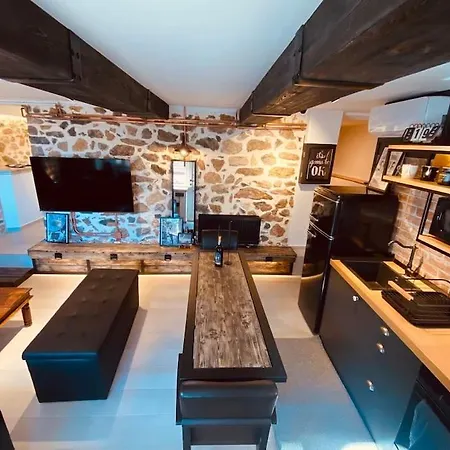 Calm Stone House Elemm Apartment Kastoria Exterior photo